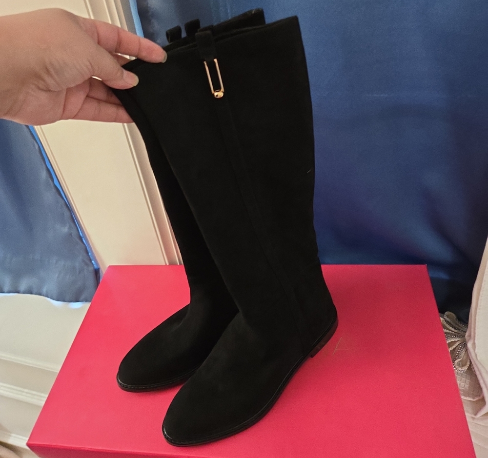 Chic Black Suede Women's Boots